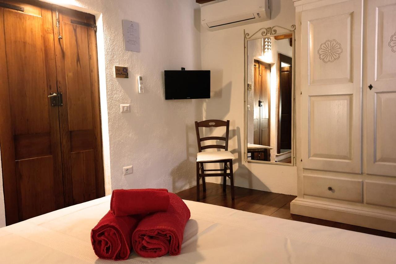 The Templars Guesthouse Santu Lussurgiu Zewnętrze zdjęcie