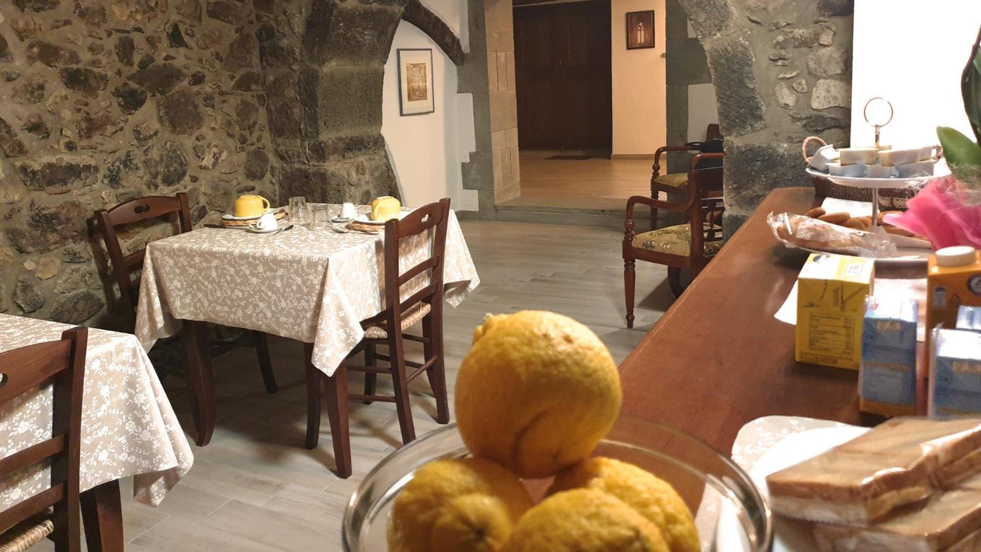 The Templars Guesthouse Santu Lussurgiu Zewnętrze zdjęcie
