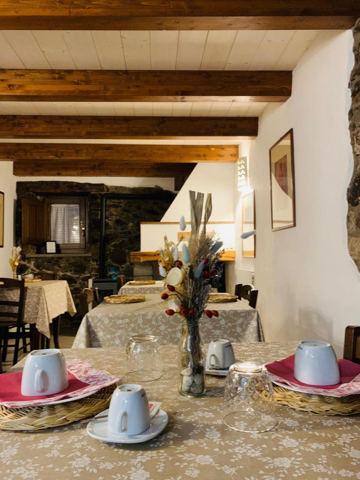 The Templars Guesthouse Santu Lussurgiu Zewnętrze zdjęcie