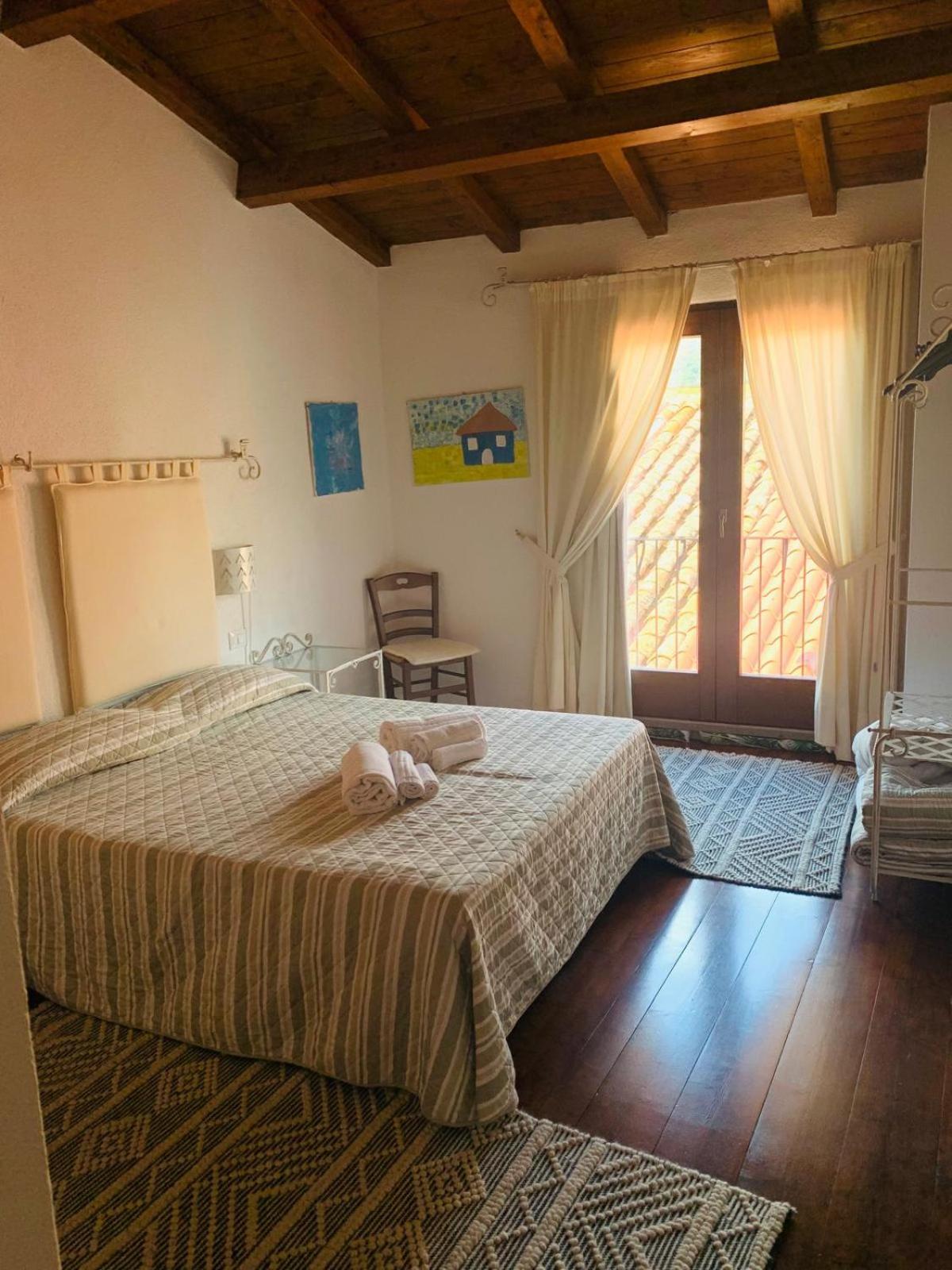 The Templars Guesthouse Santu Lussurgiu Zewnętrze zdjęcie