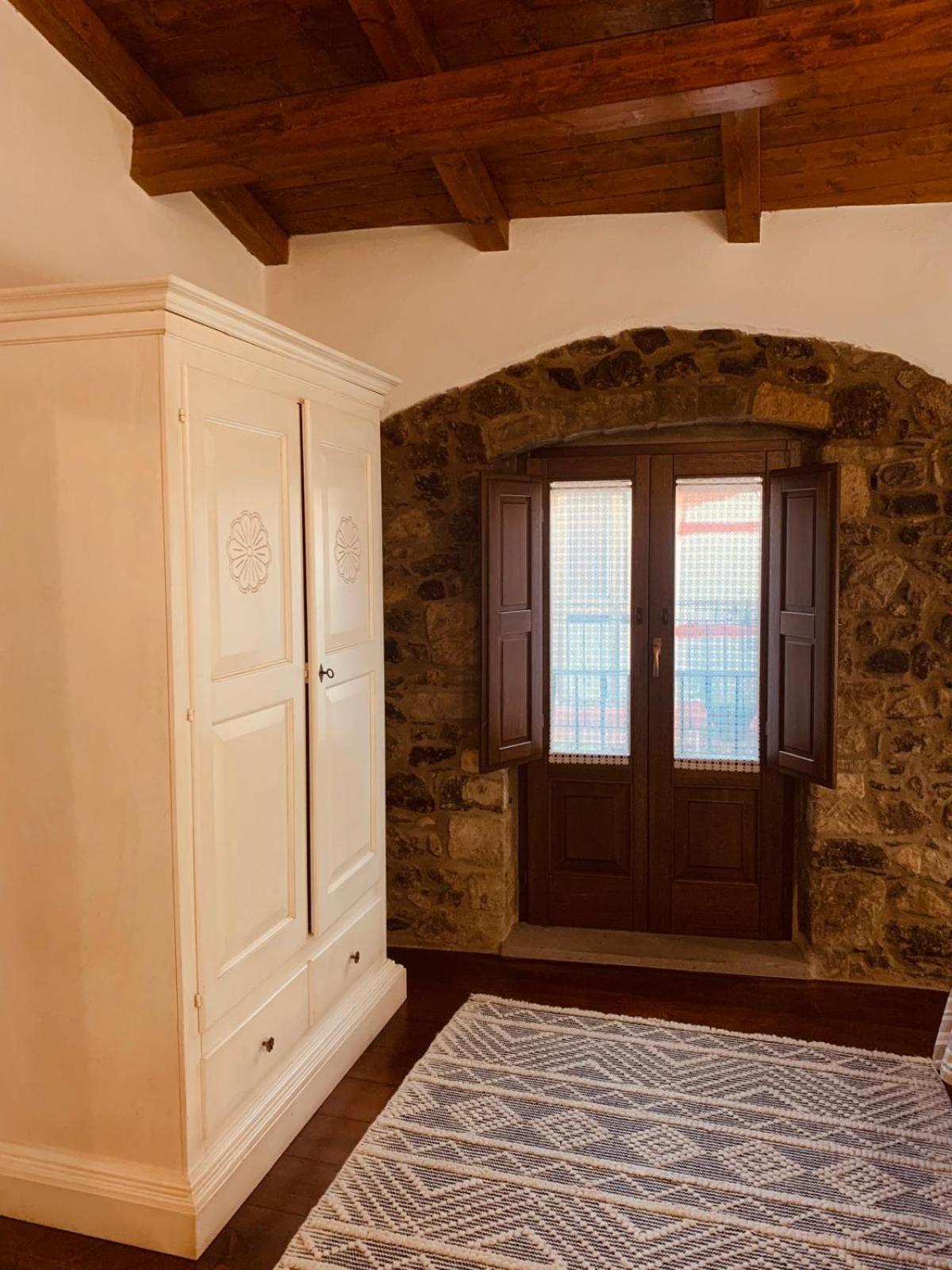 The Templars Guesthouse Santu Lussurgiu Zewnętrze zdjęcie